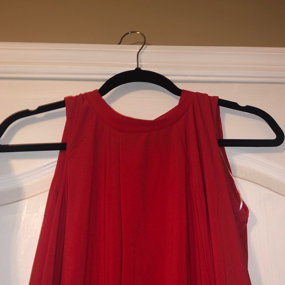 Red Dress - Picture 2 of 3